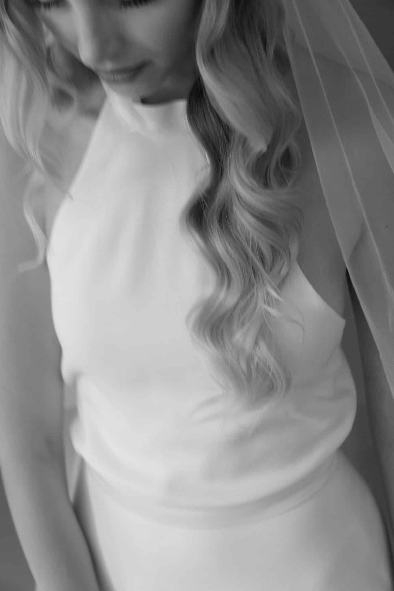 modern Bridal Styling details of the hair at a Berlin Wedding