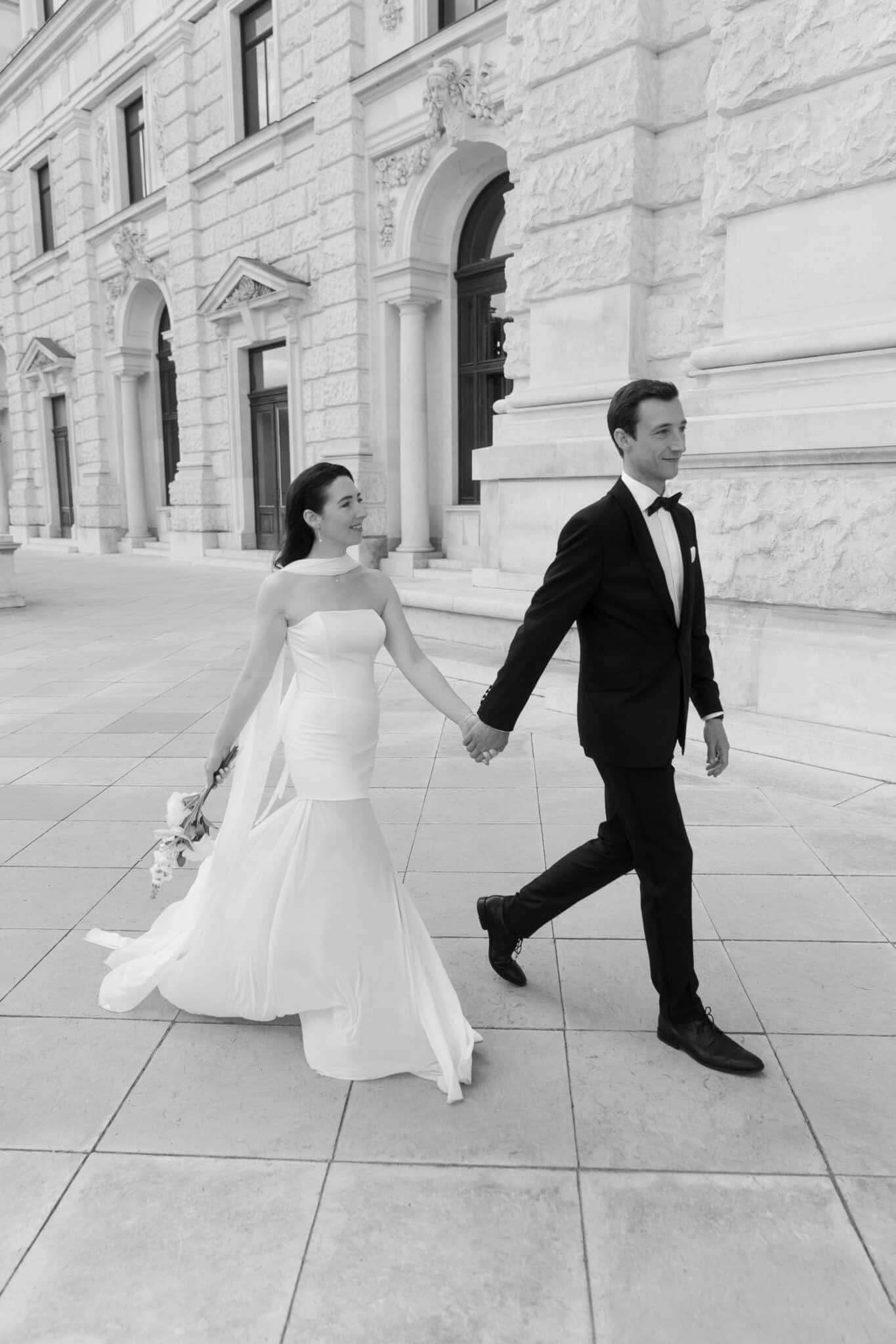 Bridal Couple Portraits in the City of Vienna. Luxury Wedding Photography with effortless style and candid moments.